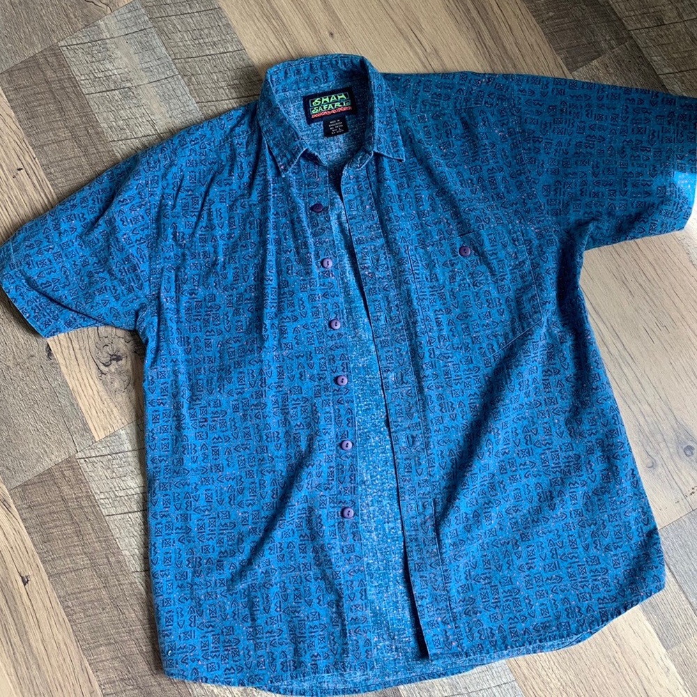 Men’s blue button down